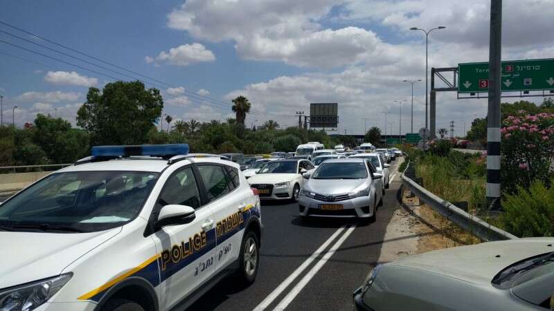 הפגנת הנכים בנתב"ג // צילום: משטרת ישראל